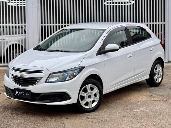 CHEVROLET ONIX 1.4 MPFI LT 8V FLEX 4P MANUAL